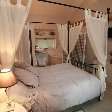 Le Temps O Temps Bed & Breakfast *